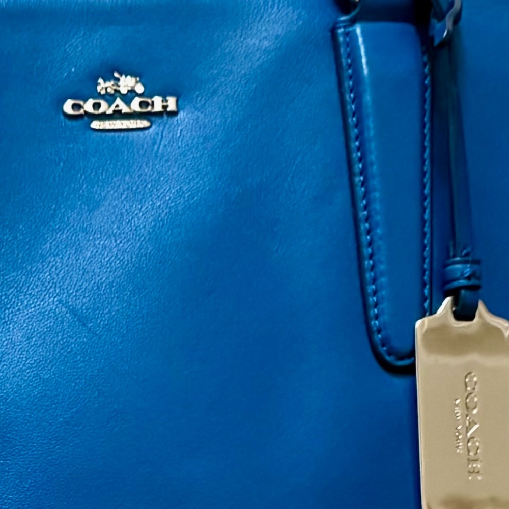 COACH 33545 CROSBY CARRYALL LIMITED EDITION TURQUOISE HANDBAG WITH STRAP